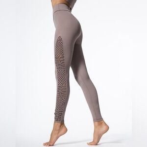 NWT Carbon38 Leggings
